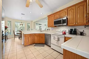 19045 Venture Dr, Point Venture, TX 78645 - Photo 12