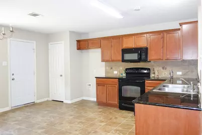 108 Lavaca Loop, Hutto, TX 78634 - Photo 8