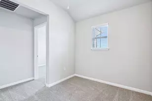 113 Maple Hedge Rd, Hutto, TX 78634 - Photo 12