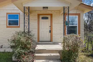 1181 Graham St, Austin, TX 78702 - Photo 4
