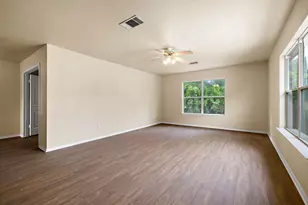 2104 Deer Creek Trail, Round Rock, TX 78665 - Photo 26