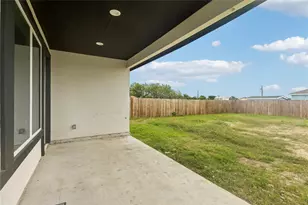 153 Trebol St, Dale, TX 78616 - Photo 32