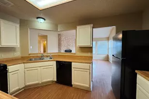 1002 Great Britain Blvd, Austin, TX 78748 - Photo 10