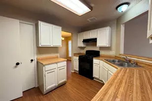 1002 Great Britain Blvd, Austin, TX 78748 - Photo 12