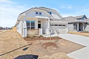 162 Paul Pena Dr, San Marcos, TX 78666 - Photo 2