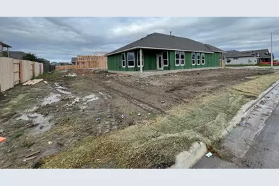 162 Paul Pena Drive, San Marcos, TX 78666 - Photo 6