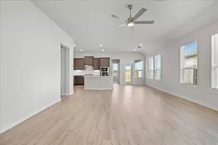 162 Paul Pena Dr, San Marcos, TX 78666 - Photo 8