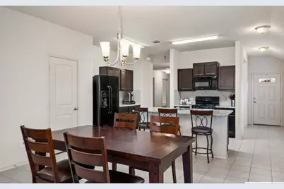 190 Tallow Trail, San Marcos, TX 78666 - Photo 4