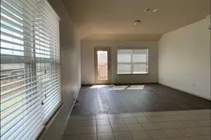 190 Tallow Trl, San Marcos, TX 78666 - Photo 8