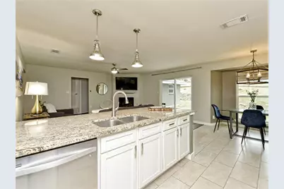 1601 Elmira Road, Austin, TX 78721 - Photo 14