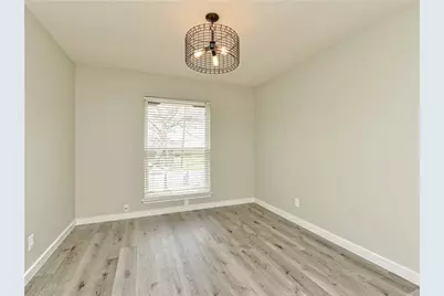 1601 Elmira Road, Austin, TX 78721 - Photo 10