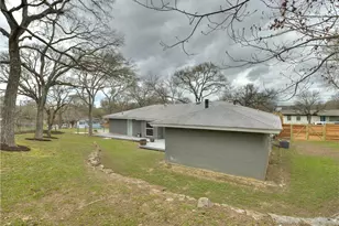 1601 Elmira Rd, Austin, TX 78721 - Photo 28