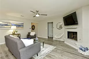 1601 Elmira Rd, Austin, TX 78721 - Photo 8
