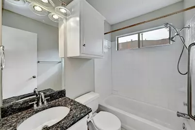 1807 Hollow Tree Boulevard, Round Rock, TX 78681 - Photo 30