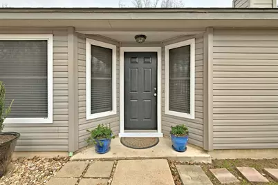 1807 Hollow Tree Boulevard, Round Rock, TX 78681 - Photo 6