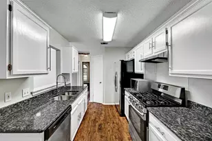 1807 Hollow Tree Blvd, Round Rock, TX 78681 - Photo 18