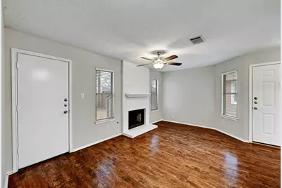 1807 Hollow Tree Boulevard, Round Rock, TX 78681 - Photo 8