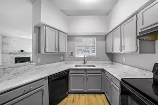 2450 Wickersham Ln, Austin, TX 78741 - Photo 2