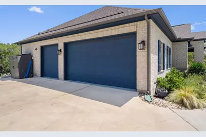 465 Ocate Mesa Trail, Liberty Hill, TX 78642 - Photo 4