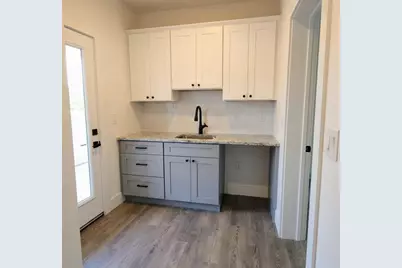 2818 E 22nd Street #2, Austin, TX 78722 - Photo 12