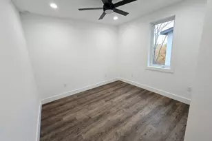 2818 E 22nd St, Austin, TX 78722 - Photo 14