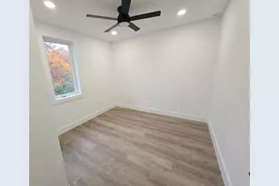 2818 E 22nd Street #2, Austin, TX 78722 - Photo 12