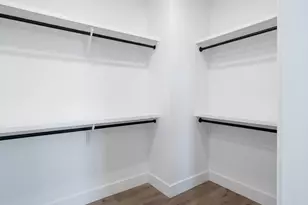 2818 E 22nd St, Austin, TX 78722 - Photo 16