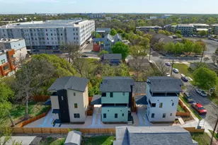 2818 E 22nd St, Austin, TX 78722 - Photo 20