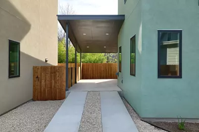 2818 E 22nd Street #2, Austin, TX 78722 - Photo 4