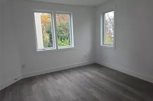 2818 E 22nd St, Austin, TX 78722 - Photo 10