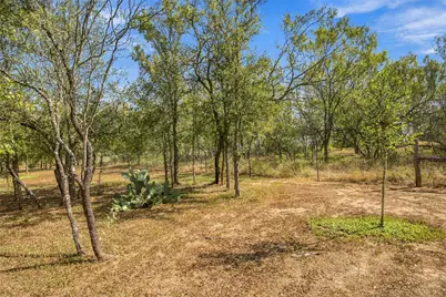 119 Fox Lane, Lockhart, TX 78644 - Photo 26