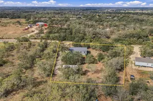 119 Fox Ln, Lockhart, TX 78644 - Photo 34