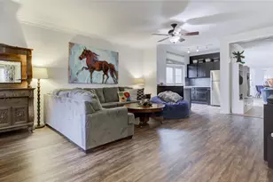 2223 Mockingbird Dr, Round Rock, TX 78681 - Photo 2