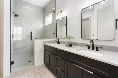 1736 Bunche Road #B2, Austin, TX 78721 - Photo 4