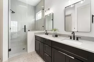 1736 Bunche Rd, Austin, TX 78721 - Photo 4