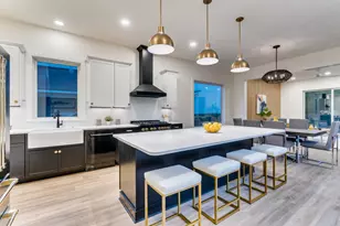 3101 Lyons Rd, Austin, TX 78702 - Photo 2