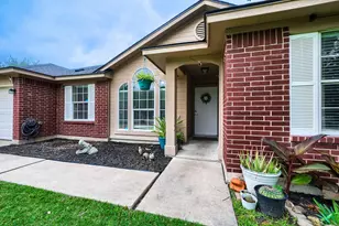 222 Quail Cir, Hutto, TX 78634 - Photo 4