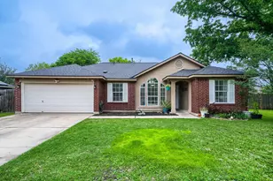 222 Quail Cir, Hutto, TX 78634 - Photo 1