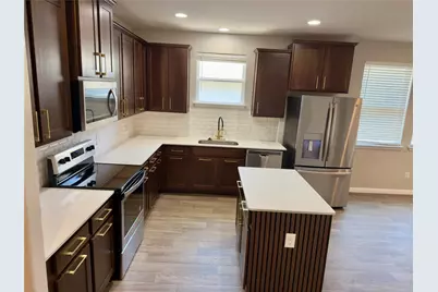 316 E Broade Street, Leander, TX 78641 - Photo 4