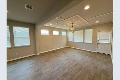 316 E Broade Street, Leander, TX 78641 - Photo 10