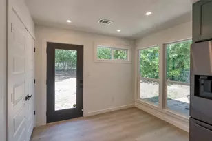 511 Ramble Ln, Austin, TX 78745 - Photo 16