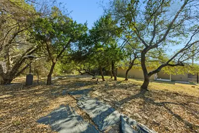 17522 Village Drive, Dripping Springs, TX 78620 - Photo 26