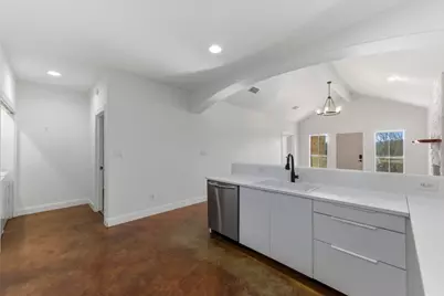 17522 Village Drive, Dripping Springs, TX 78620 - Photo 10