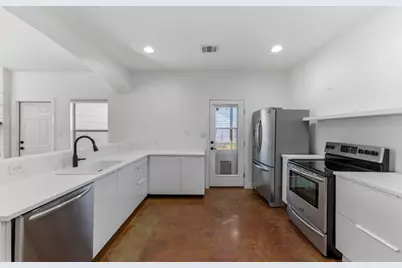 17522 Village Drive, Dripping Springs, TX 78620 - Photo 8