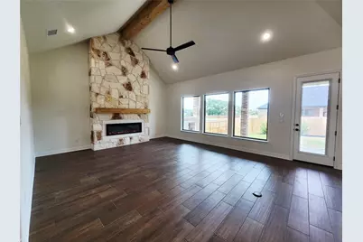 801 Golden Eagle Cove, Salado, TX 76571 - Photo 4