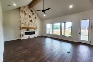 801 Golden Eagle Cv, Salado, TX 76571 - Photo 4