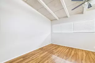 2404 Longview St, Austin, TX 78705 - Photo 10