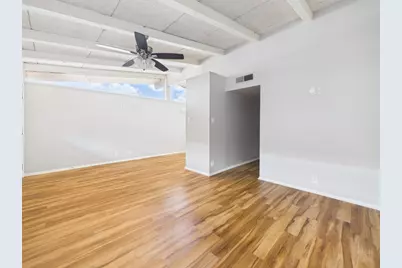 2404 Longview Street #206, Austin, TX 78705 - Photo 12