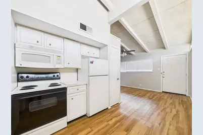 2404 Longview Street #206, Austin, TX 78705 - Photo 20