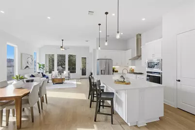 225 Diamondback Drive, Georgetown, TX 78628 - Photo 4